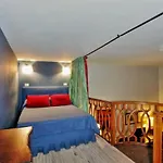 Studio Apt In Rome City Centre Via Gregoriana By Halldis