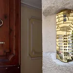 Veneto Holidays - Central Apartment in Via Veneto