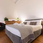 Rome As You Feel - Charming Loft Campitelli In Navona