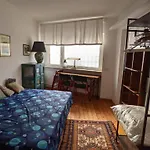 Cosy 1-Bed Studio Apartment In Roma