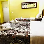 Holiday Rome Guesthouse