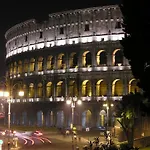 Casa Angelica Colle Oppio / Colosseo