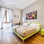 3 Rooms 3 Bathrooms - Lovely Apartment Close The Vatican
