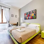 3 Rooms 3 Bathrooms - Lovely Apartment Close The Vatican