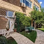 Green Corner In Trastevere