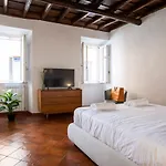 Colosseum, Monti, New Corithian House Up To 6 People