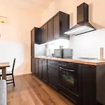 Appartamento via dei Pettinari