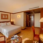 Nh Roma Villa Carpegna