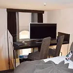 Best Western Plus Hotel Universo