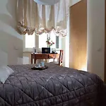 Domus Cavour Guest House