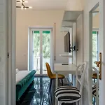 Nana Boutique Apartment