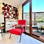 Lovely Mid-Century Apartment With Stunning Terrace