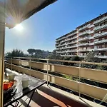 Sunny House
