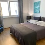 Casa Sirte Con Terrazzino.