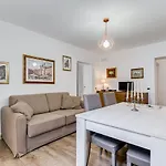 Living Rome Repubblica apartment