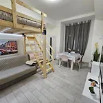 La Dolce Vita Apartment In Rome