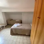Pascoli Guest House
