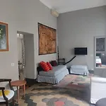 Warm Charming Apartment In Campo De Fiori