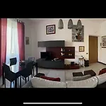 Traditional Rome Stay