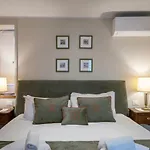 Charming Stay In Roma - Luxury Holiday Apartment