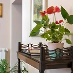 Vaticanestrome Elegant 4-Bedroom Apt In Central Rome Near Vatican-