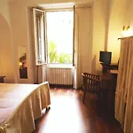 Lovely Apartment In Testaccio, Rome