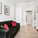 Idyllia - Elegant Central Flat