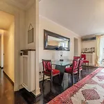 Pantheon Amazing & Central City View Apartment