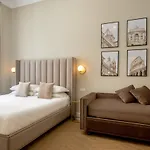 Porta Castello Suites