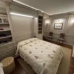 Luxury Apartment Via Giulia With Private Garden