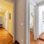 Rione Prati Comfy Apartment