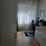 Room For Rent In Roma Conca D\'Oro Near Subway Line B