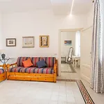 Oscar Apt Near Landmarks And Colosseum