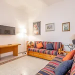 Oscar Apt Near Landmarks And Colosseum