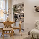 37 Colosseo Apartment