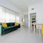 Piramide Charming Apartment
