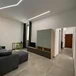Laura Apartment