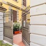 Bbhome Design Suite Apartment Over Trastevere District