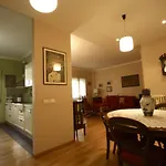 Anna Holiday House