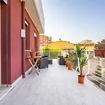 Urban Retreat -Private Parking+Terrace