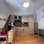 Bucaneve House Roma