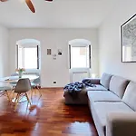 Cozy Navona Flat