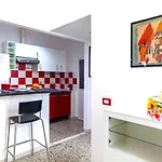 Hostly - Sant\'Orsola Suite Apartment