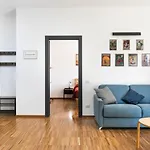 Cozy Flat 2 Bedrooms 2 Bathrooms With Balcony