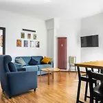 Cozy Flat 2 Bedrooms 2 Bathrooms With Balcony