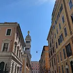 Piccola Piazza Della Liberta