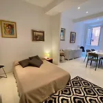 Frezza Business Office & Lounge