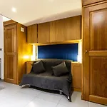 Apt Urbana 156 - Monti