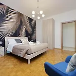 Modern Large Apartment In Rome