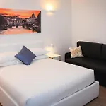Lanza 111 - Exclusive Rooms